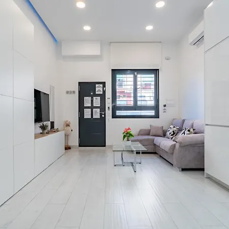 Malagasuite Cozynest Center *